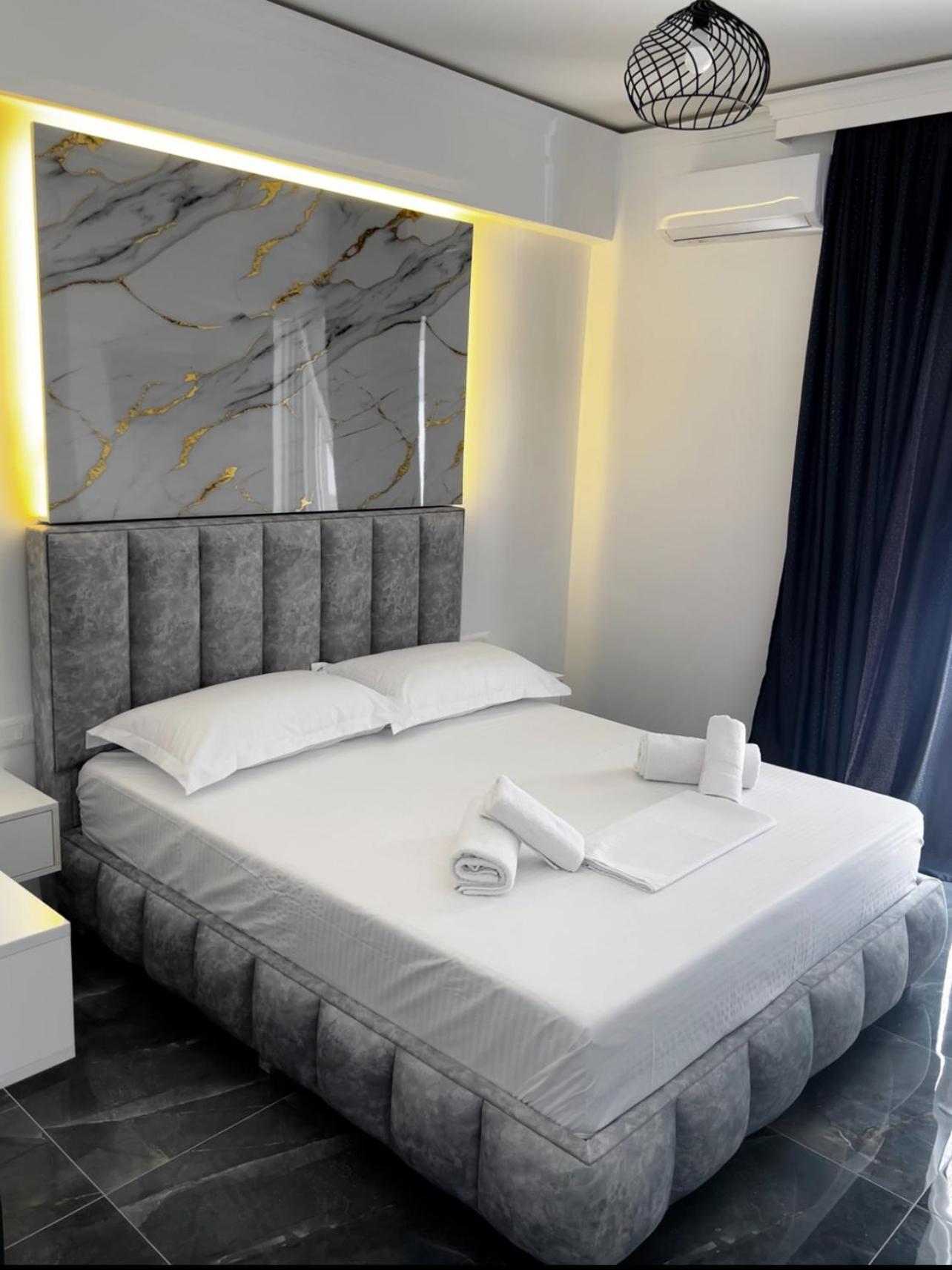 Noya Suites Sr Sarandë Exteriér fotografie
