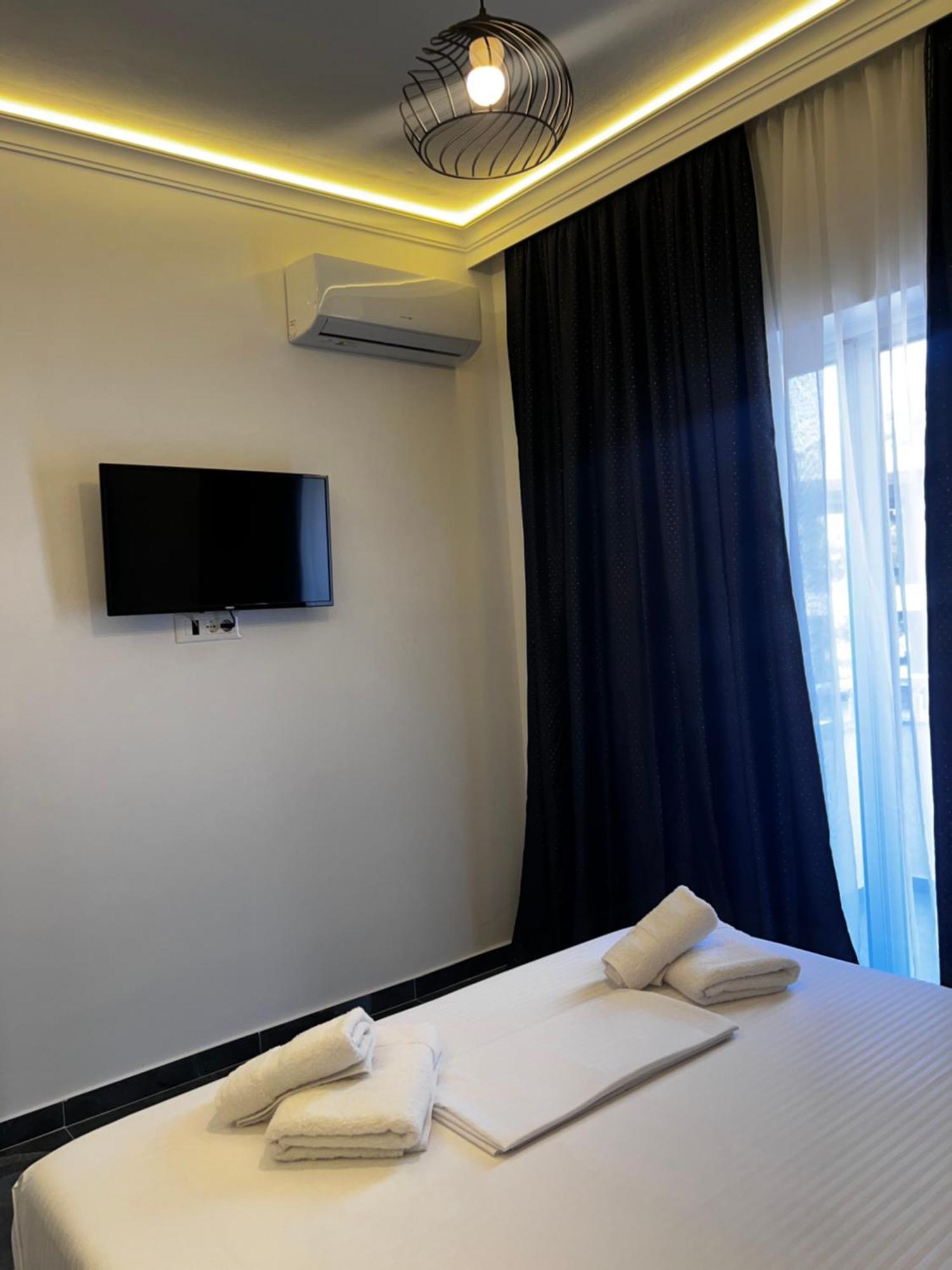 Noya Suites Sr Sarandë Exteriér fotografie