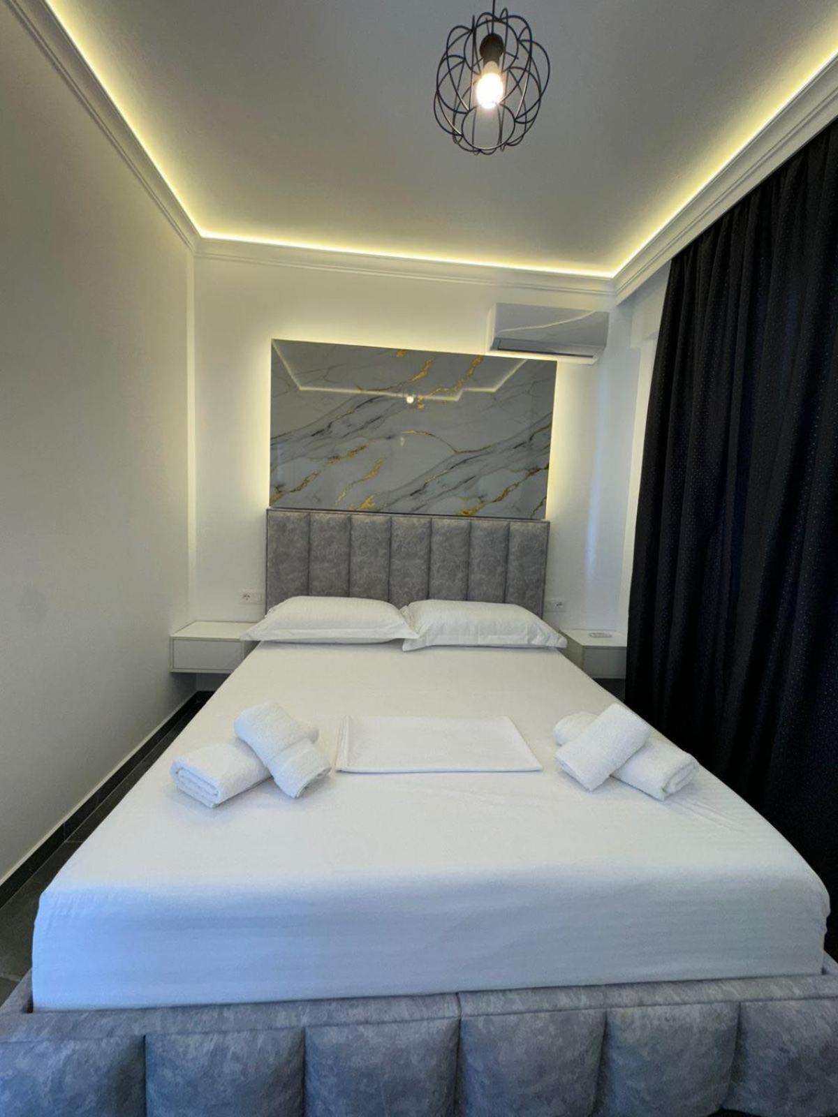 Noya Suites Sr Sarandë Exteriér fotografie