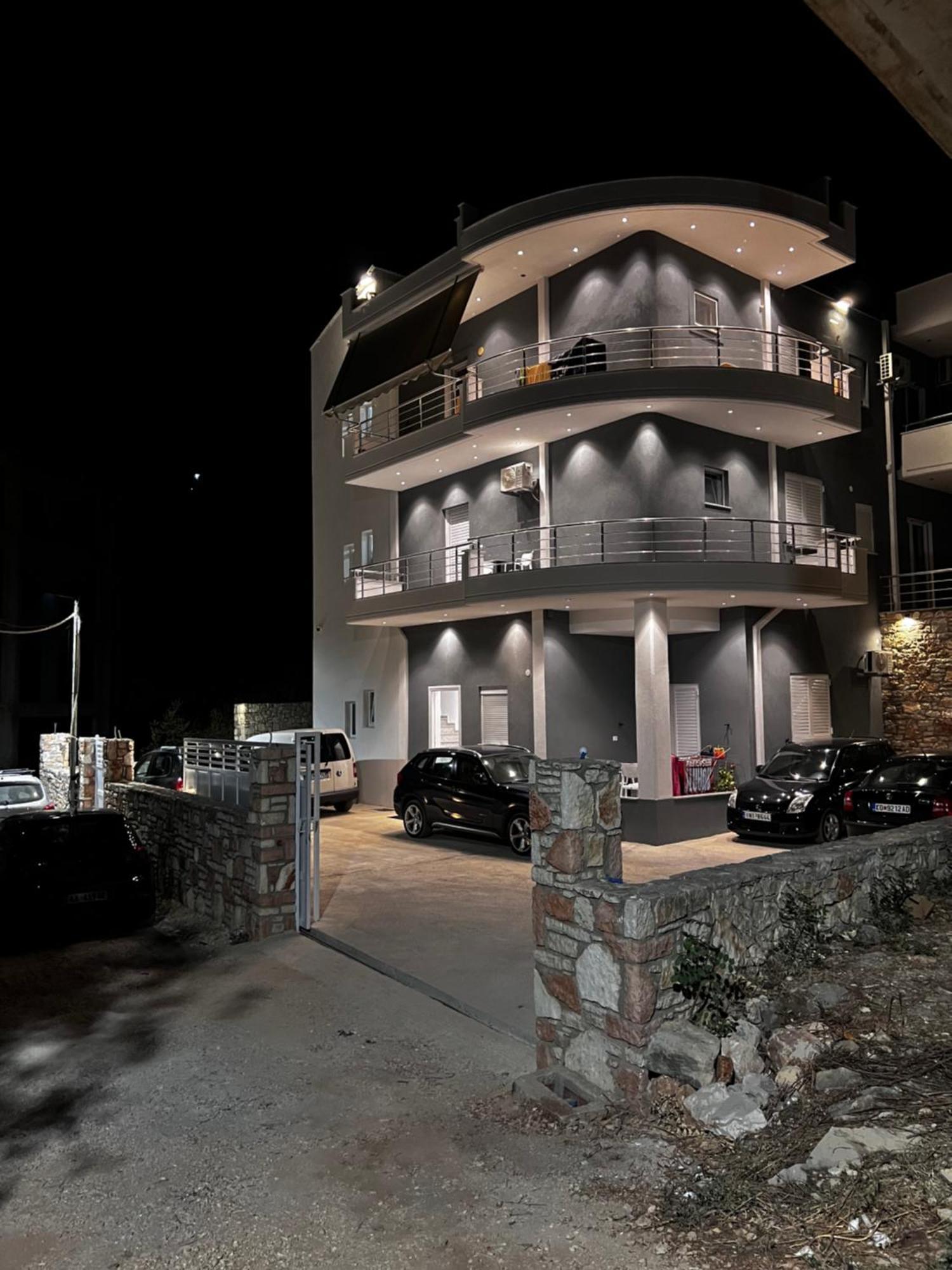 Noya Suites Sr Sarandë Exteriér fotografie